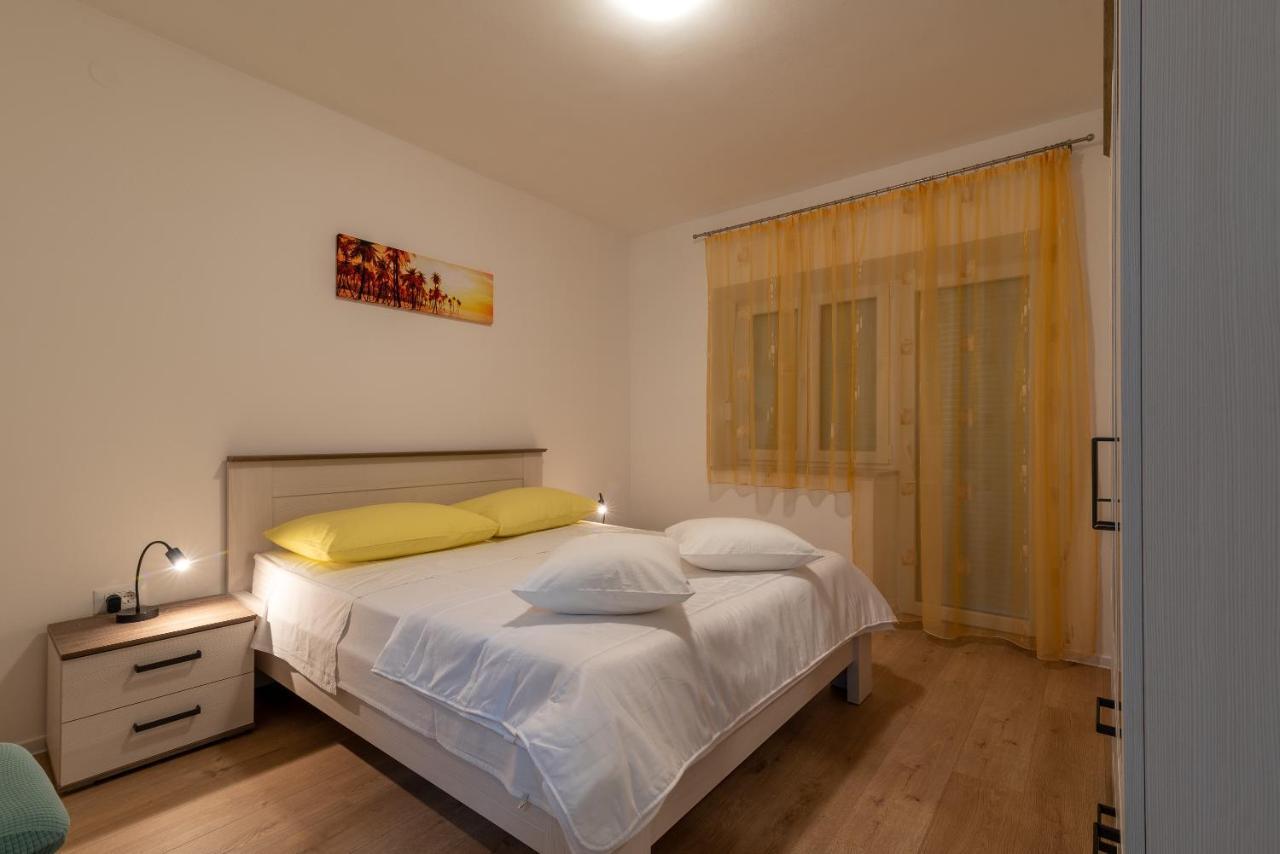 Apartman Galeb Trogir Eksteriør bilde