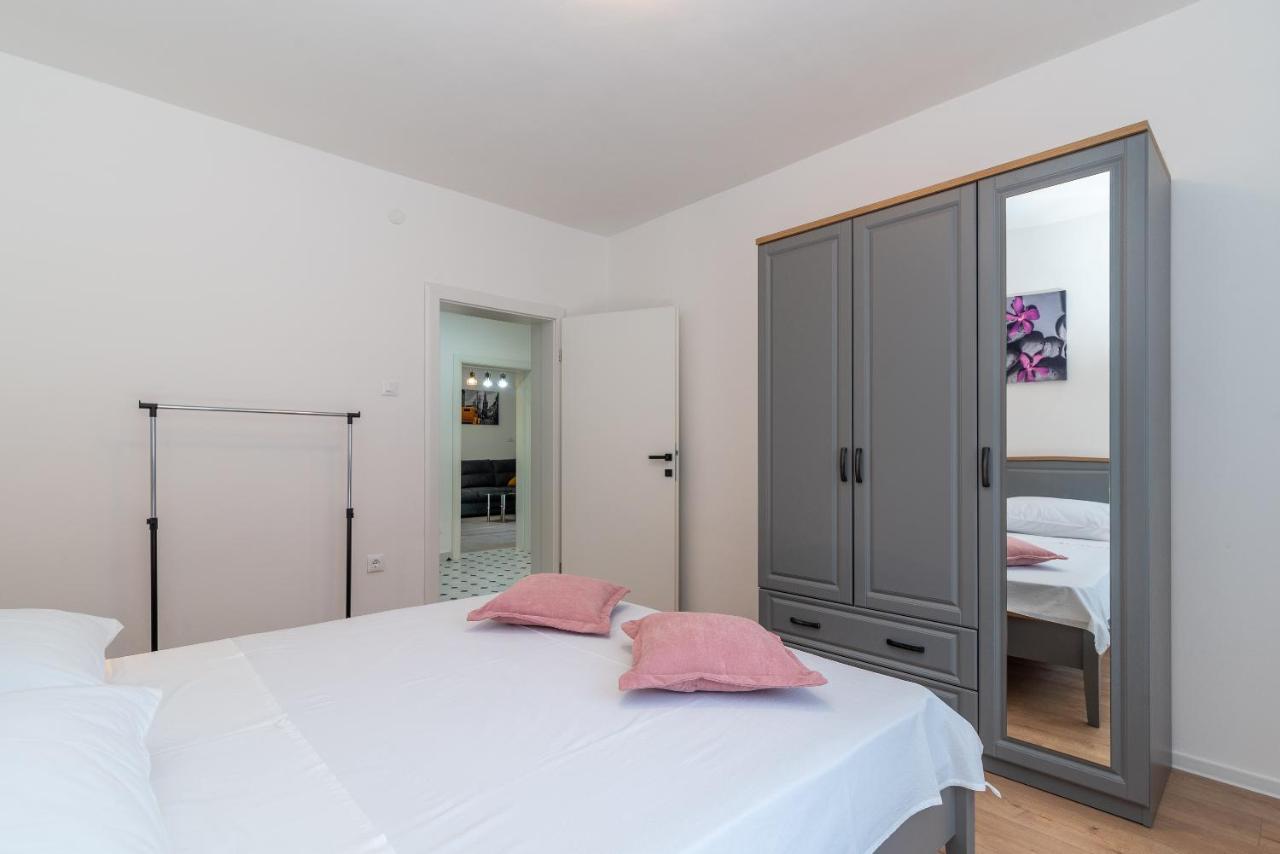 Apartman Galeb Trogir Eksteriør bilde