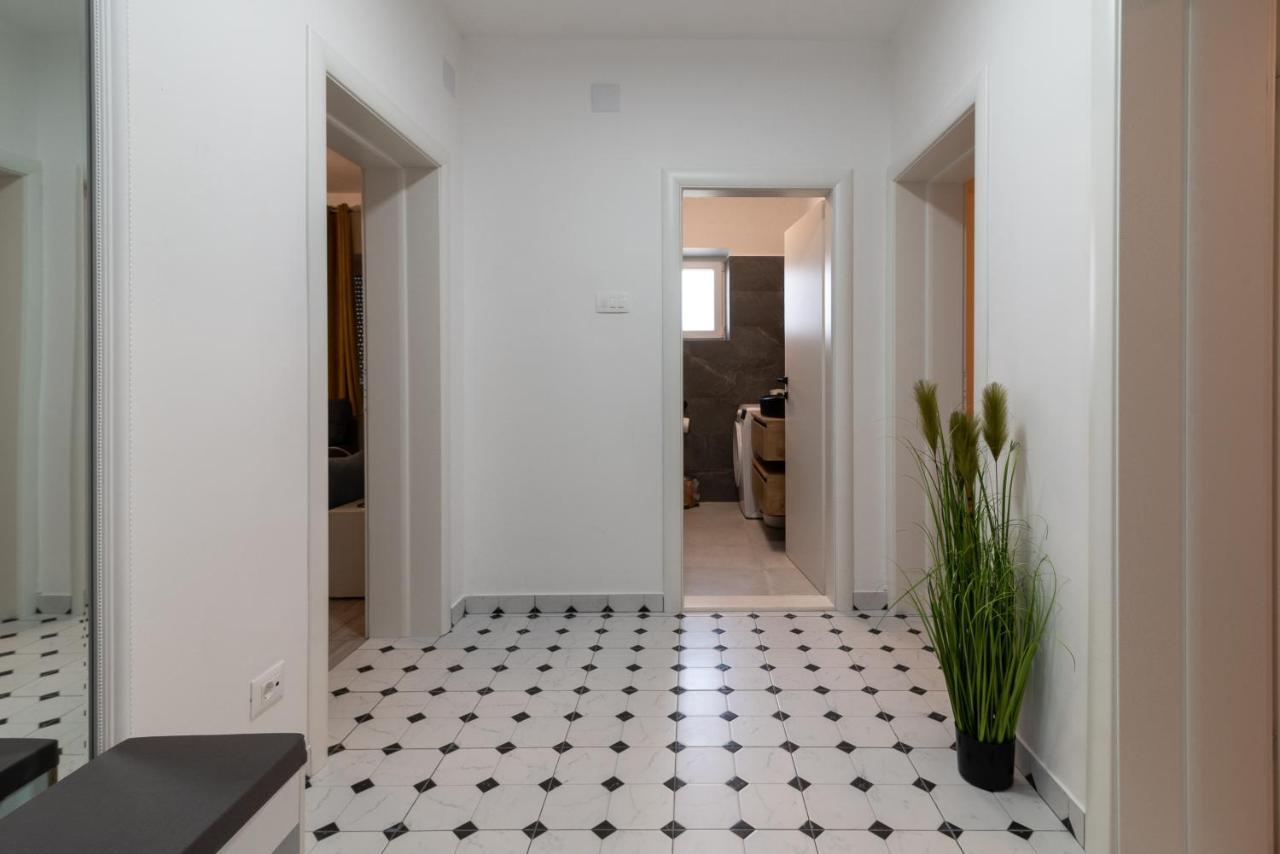 Apartman Galeb Trogir Eksteriør bilde